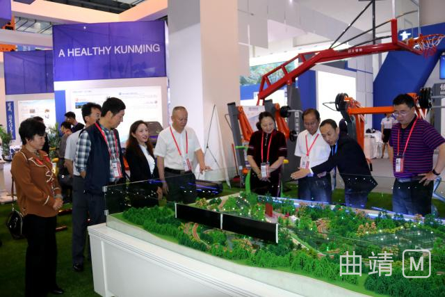 ϲ᣺չʾƷ 㽻̴ٷչ